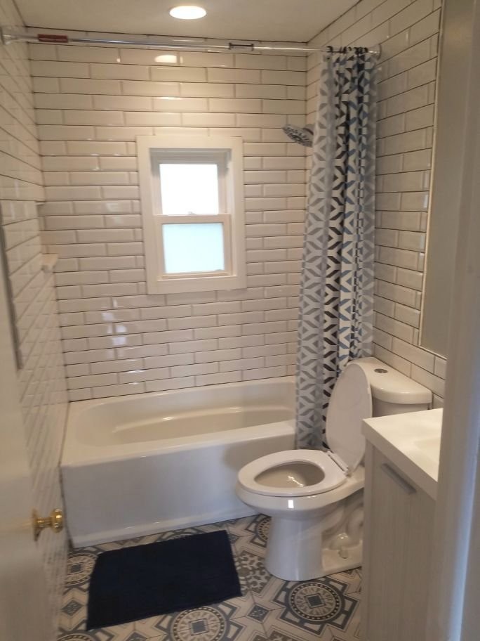 6205 N 66th St - Photo 3 of 13