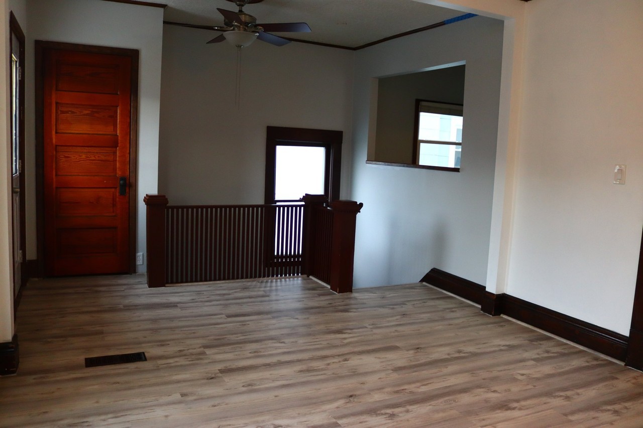 55 Mount Vernon Ave - Photo 4 of 10