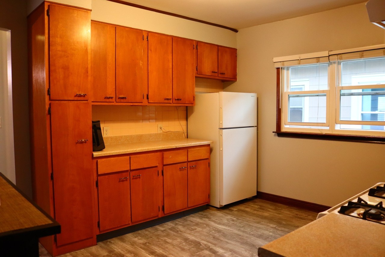 55 Mount Vernon Ave - Photo 6 of 10