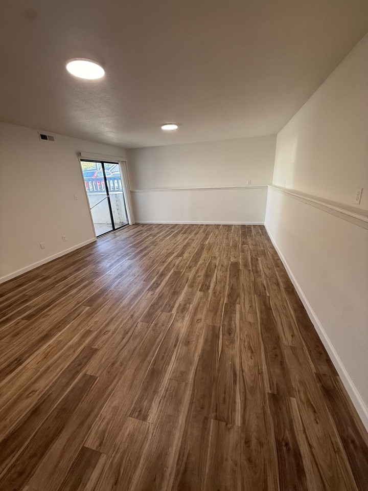 420 S Meridian Ave #101 - Photo 2 of 10