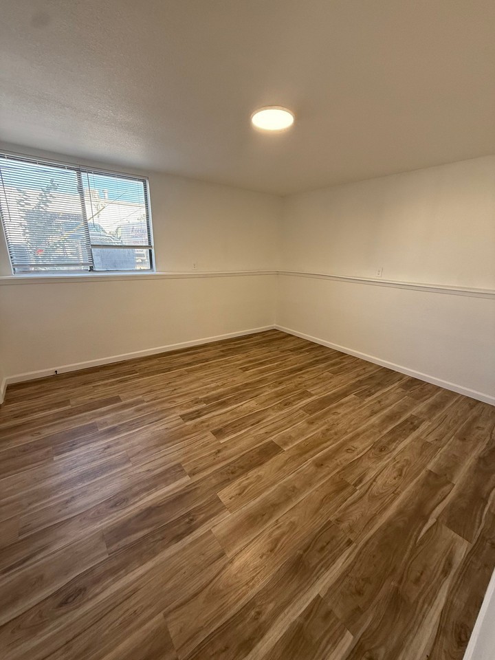 420 S Meridian Ave #101 - Photo 6 of 10