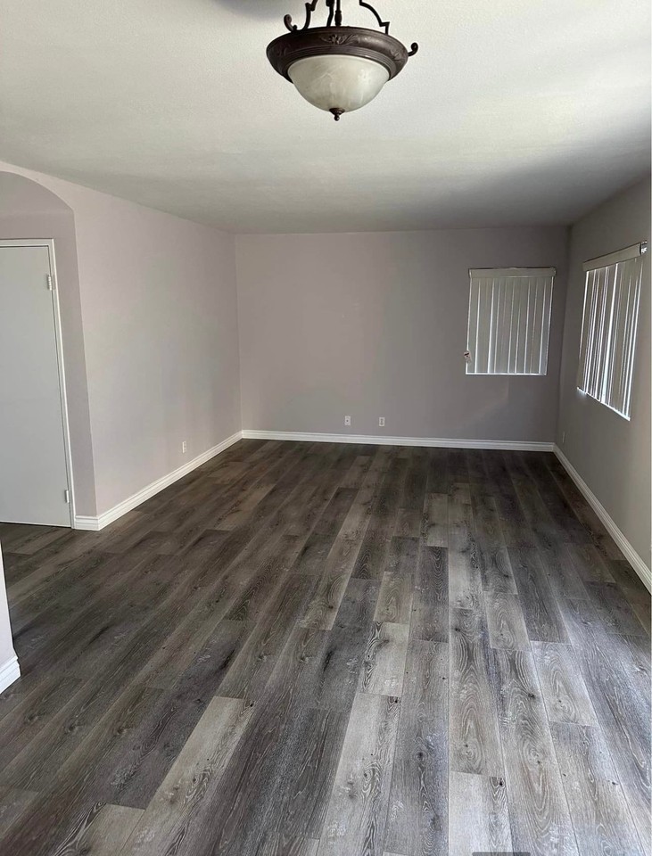 6112 Santa Fe Ave - Photo 4 of 19