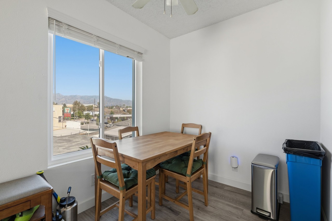 5518 Dobbs St #10 - Photo 6 of 20
