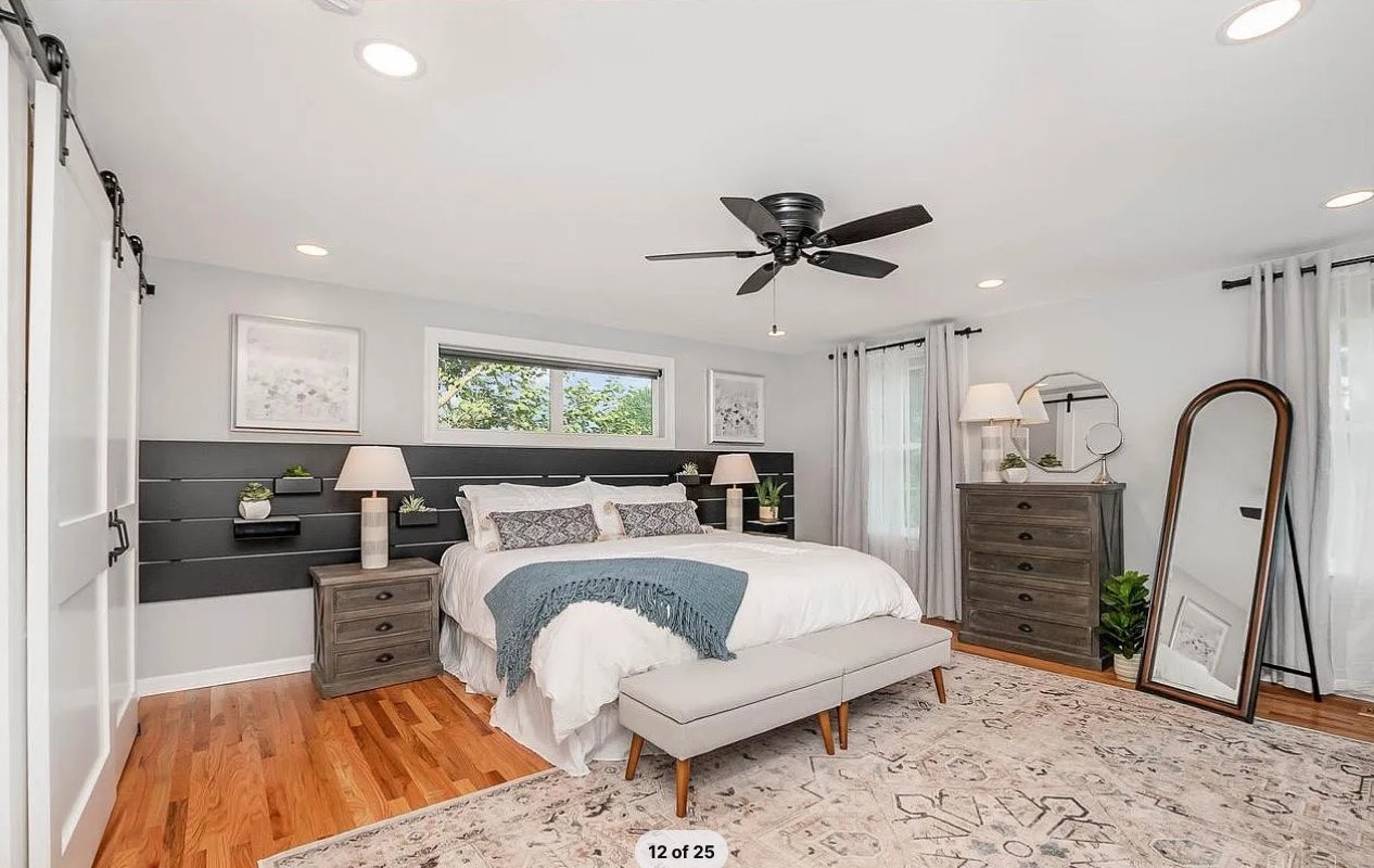 2852 Briggs Ave #2 - Photo 3 of 4