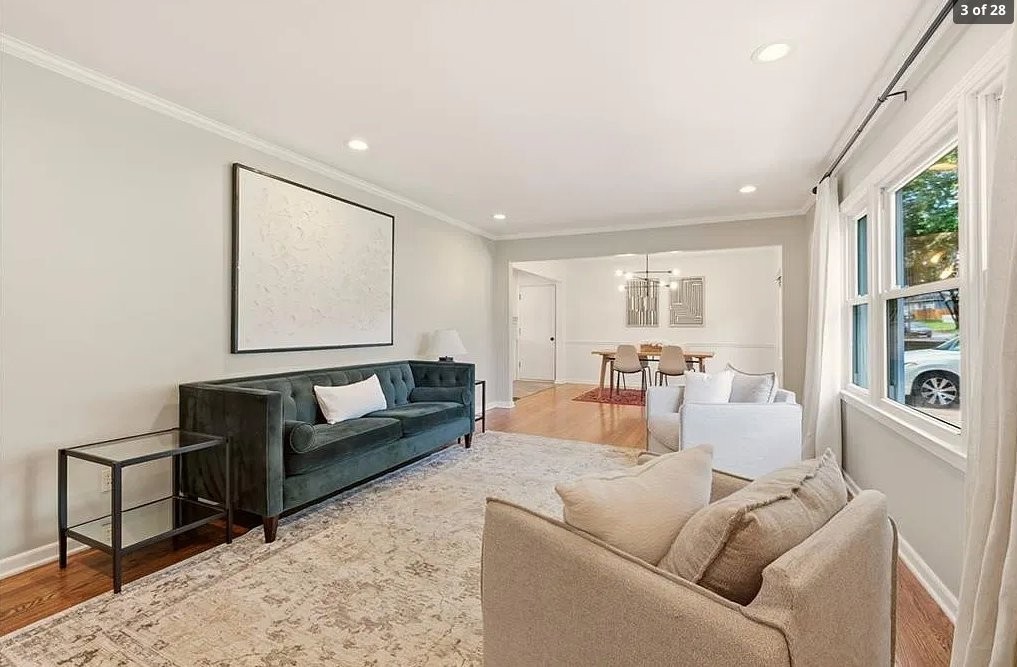 1109 W 100th Ter - Photo 3 of 20