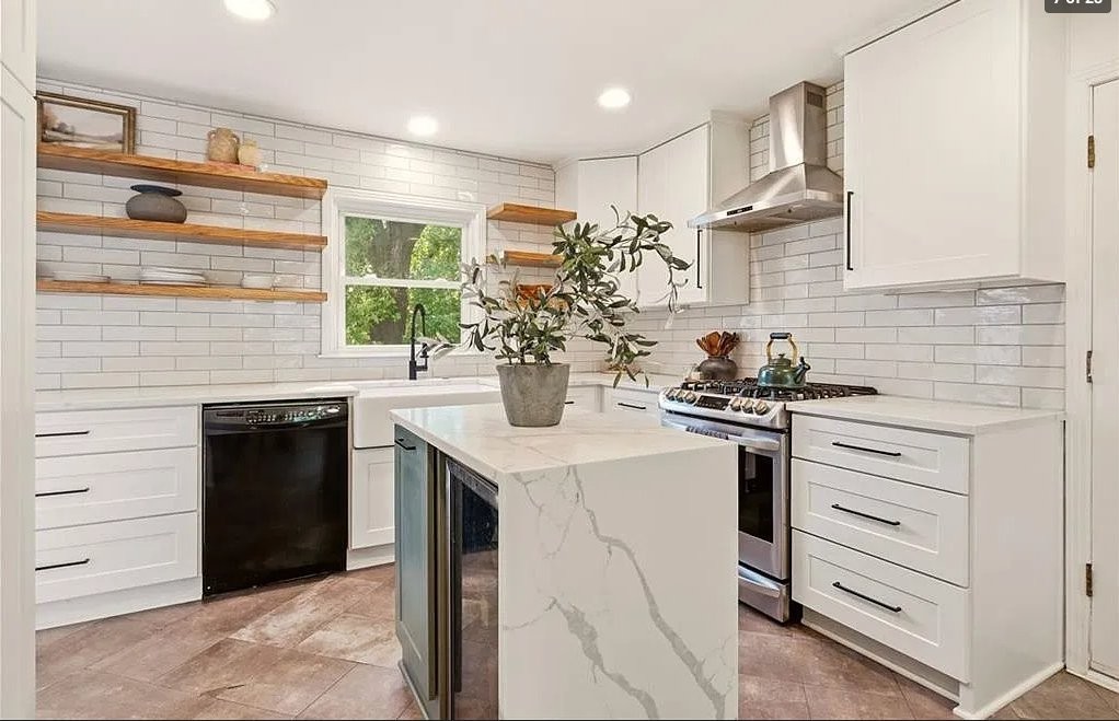 1109 W 100th Ter - Photo 6 of 20