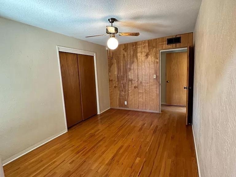 3220 E Holland Ave - Photo 4 of 14
