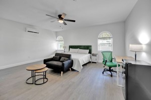 featured image of 3 Flemingwood Ln #7