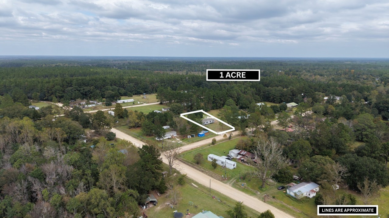 4118 Renee Ln - Photo 2 of 19