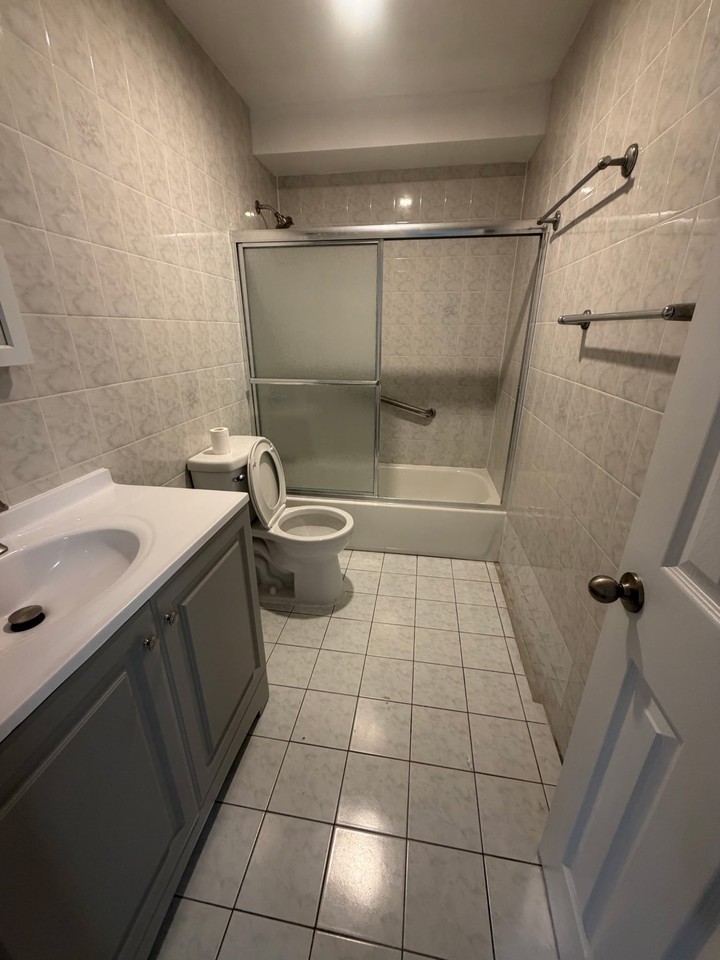 240Th Street And 69Th Ave #1stFL - Photo 6 of 8