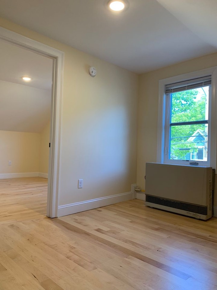 74 George St - Photo 5 of 9