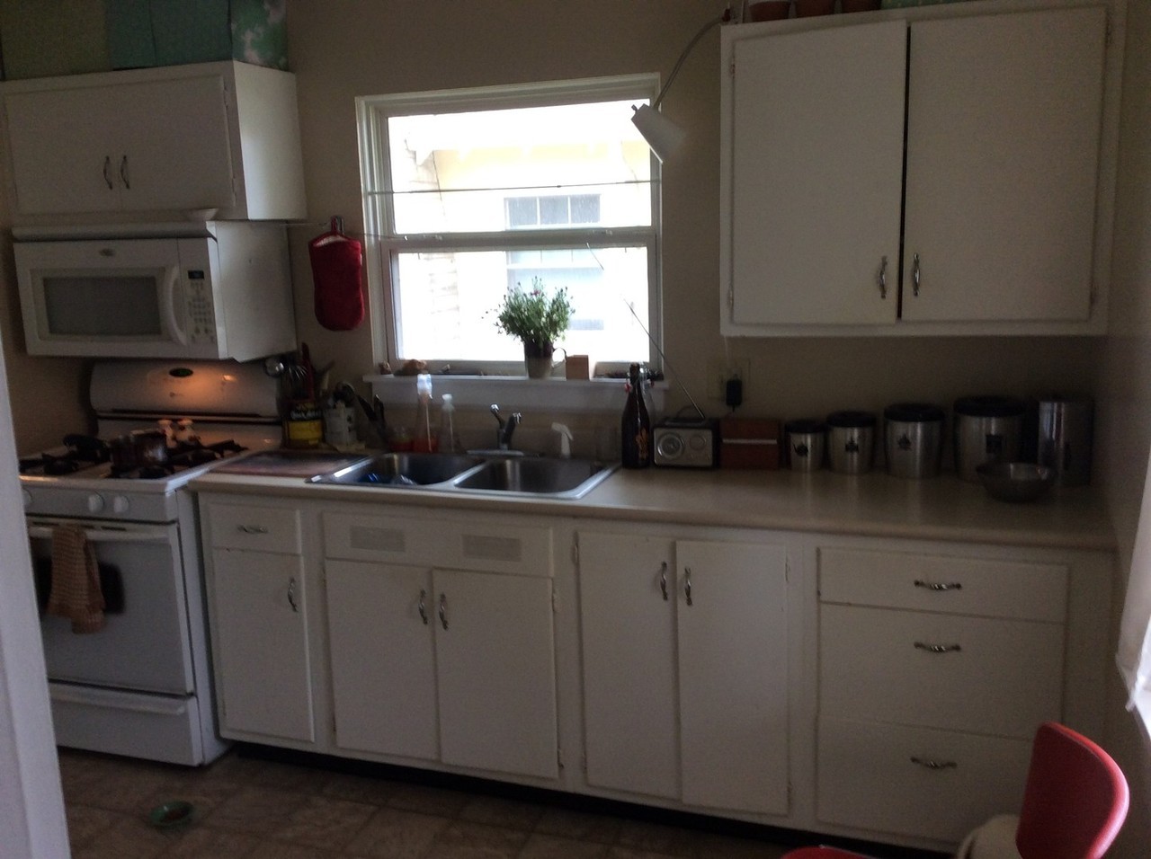 808 S Stull Ave - Photo 4 of 6