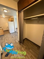 featured image of 909 12th Ave Ne