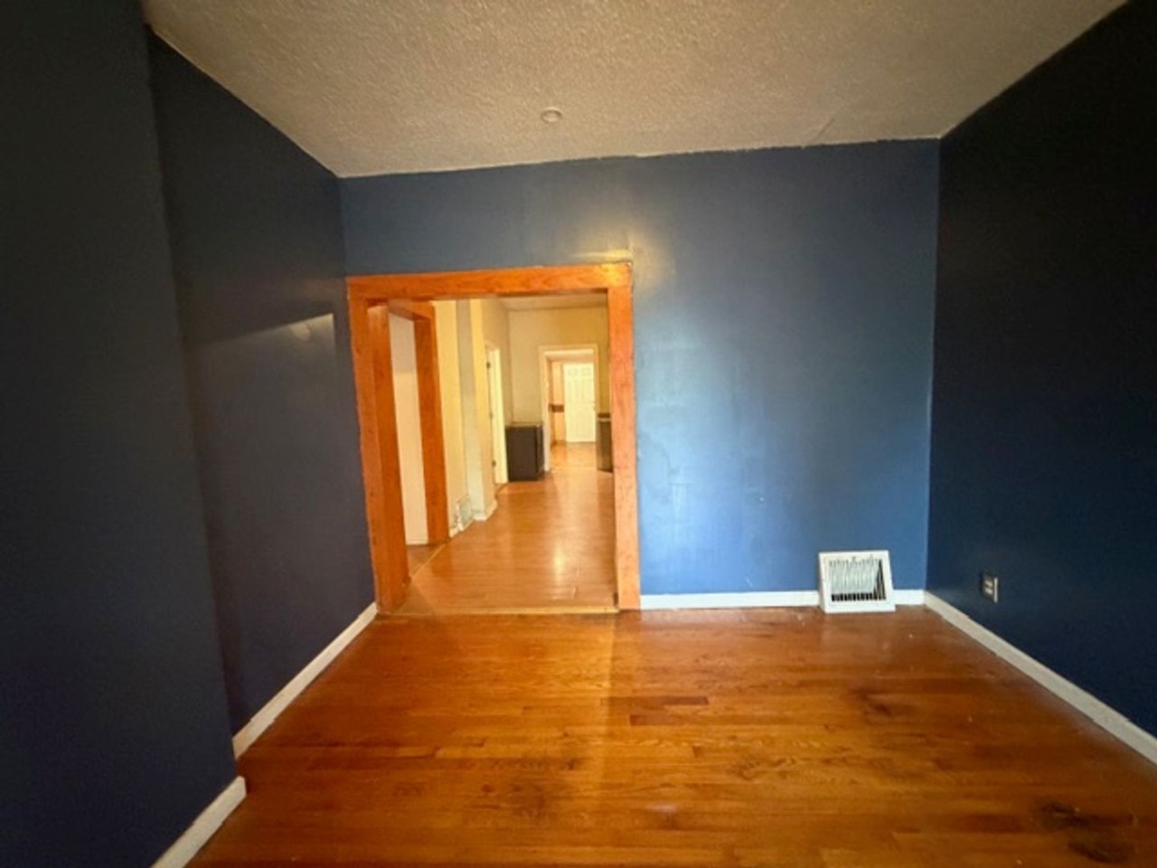 4323 Itaska St - Photo 4 of 14