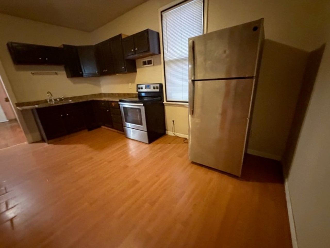 4323 Itaska St - Photo 6 of 14