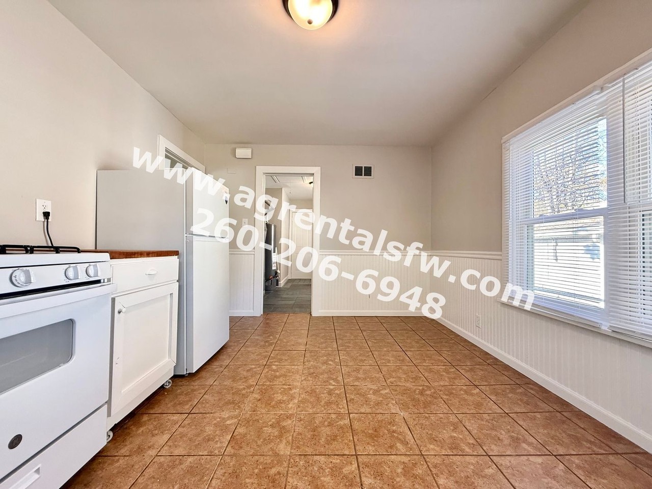 4310 Warsaw St - Photo 5 of 13
