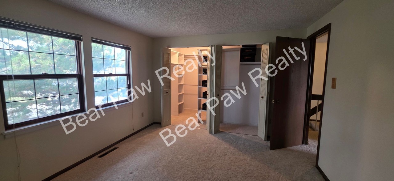 2621 Sagebrush Ave - Photo 7 of 22