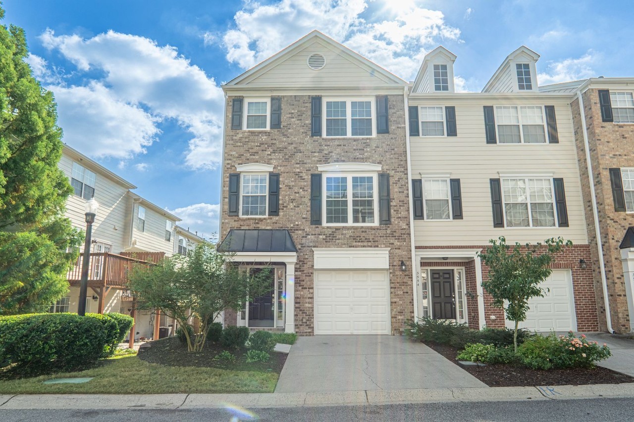 3556 Chattahoochee Summit Ln Se