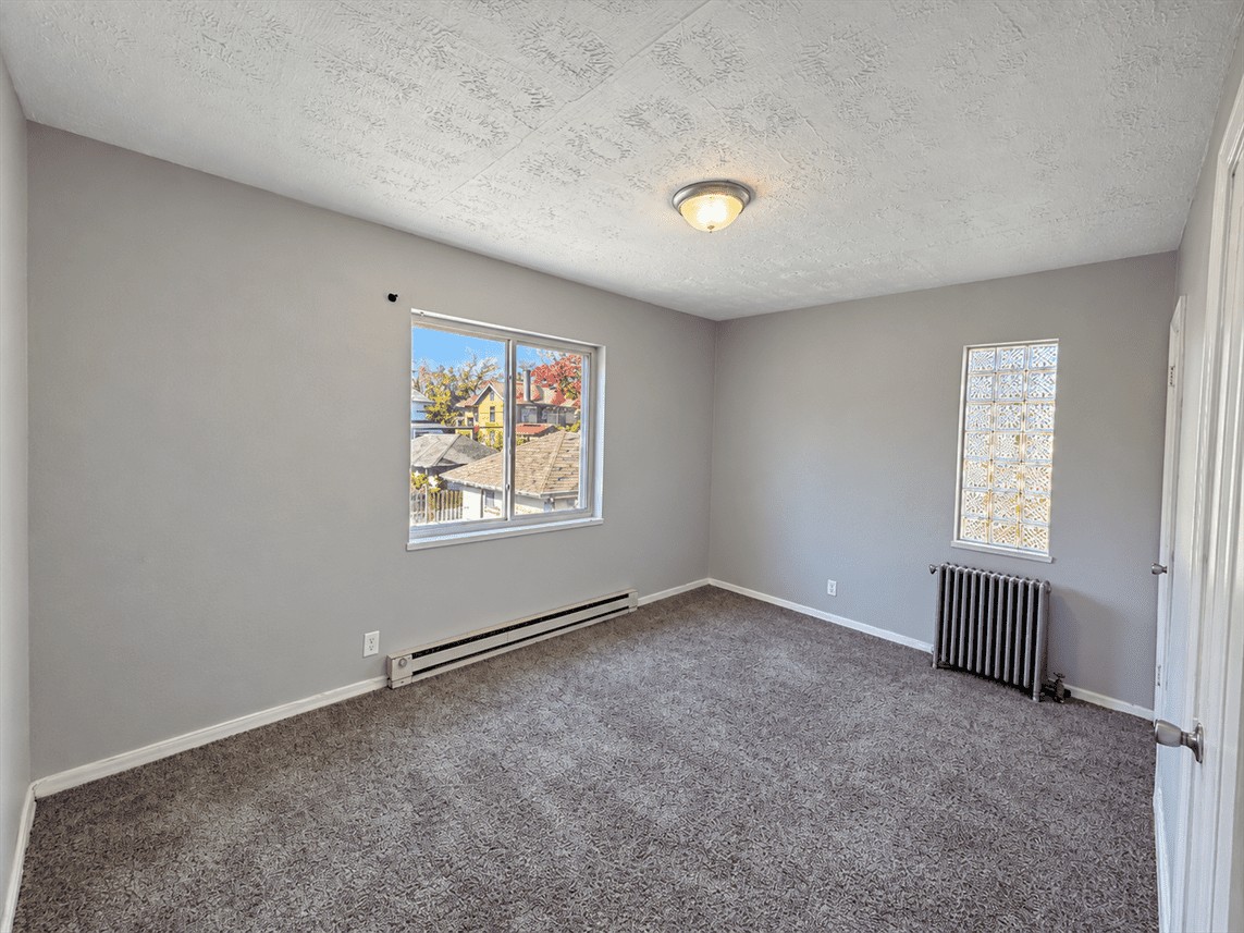 455 Forest Ave #8 - Photo 7 of 11