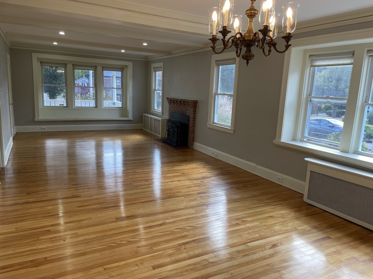369 May St #1 - Photo 4 of 13