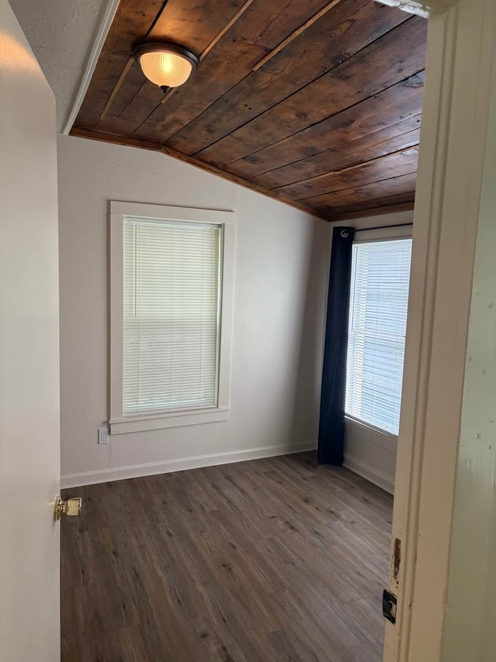 1812 Summer Ave #NA - Photo 5 of 15