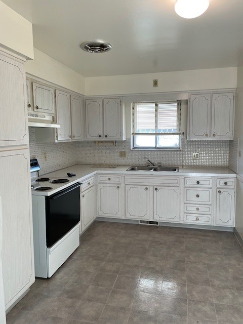 1730 Liberty Dr - Photo 2 of 12