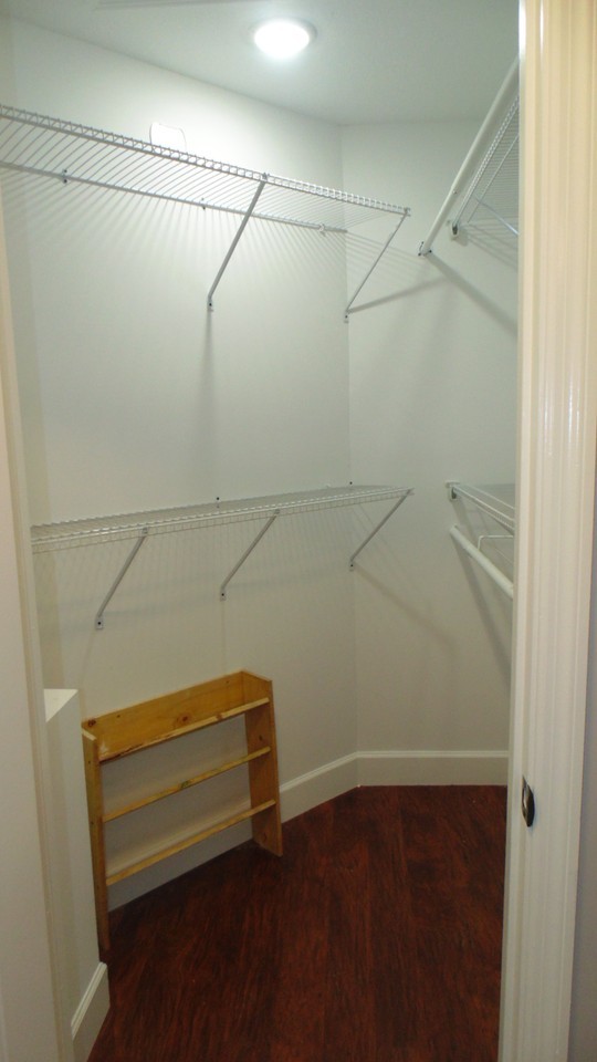 605 Guille St #1 - Photo 5 of 11