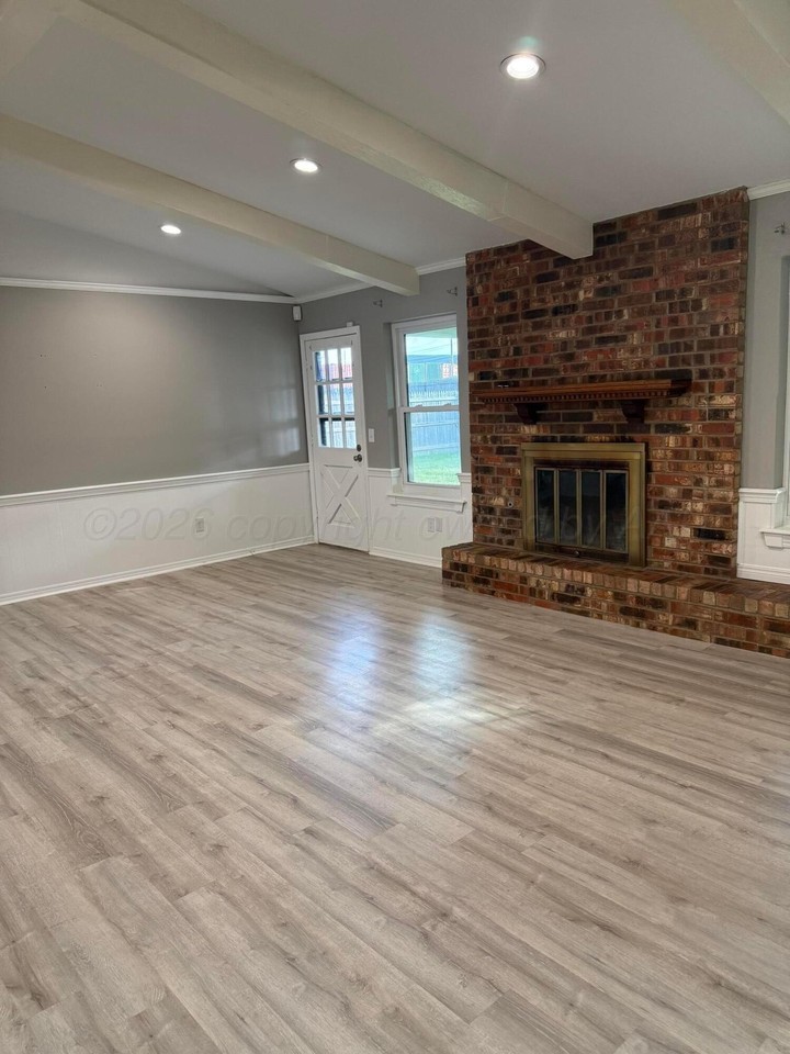 6308 Cornell St - Photo 5 of 23