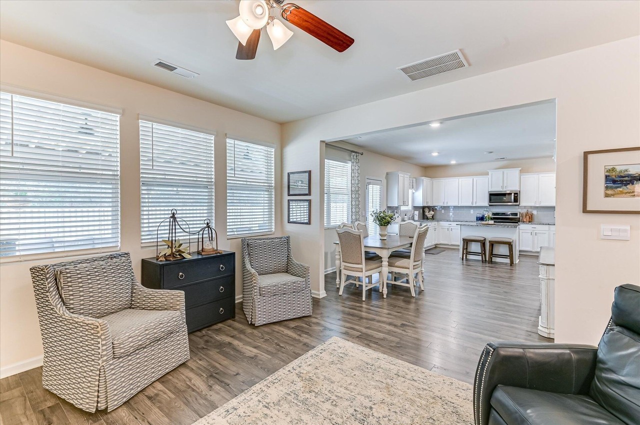 4087 Sorensten Dr - Photo 6 of 45