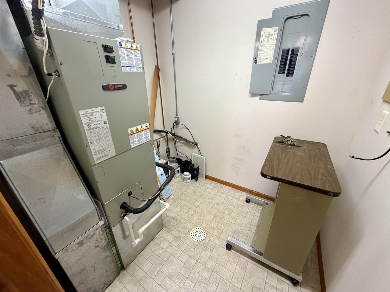 3154 18th Ave - Photo 5 of 14