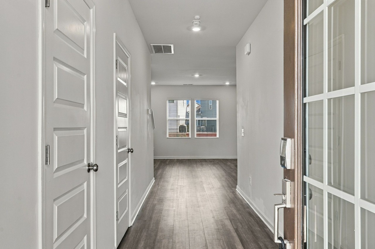 3117 Lyman Ridge Rd #1 - Photo 4 of 34