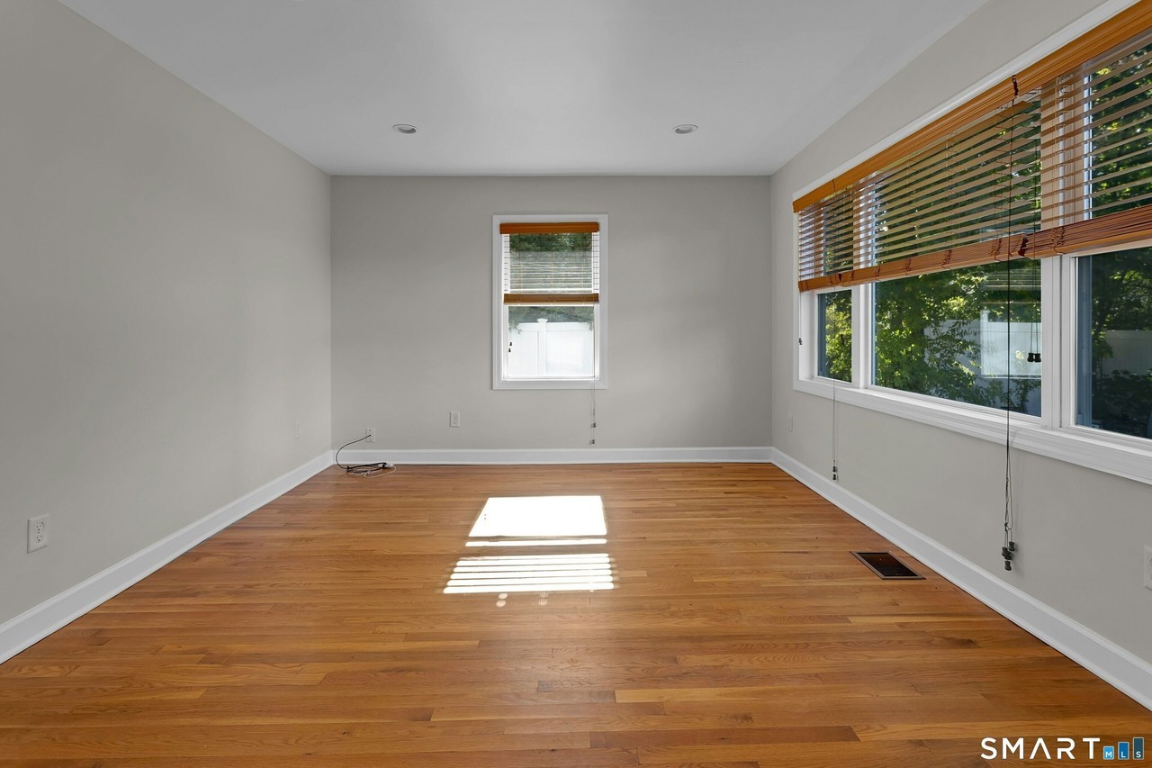 119 Forest St #A - Photo 7 of 20