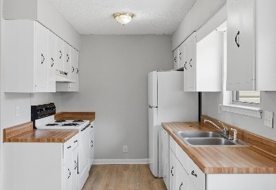 90 Park St #101 - Photo 3 of 26