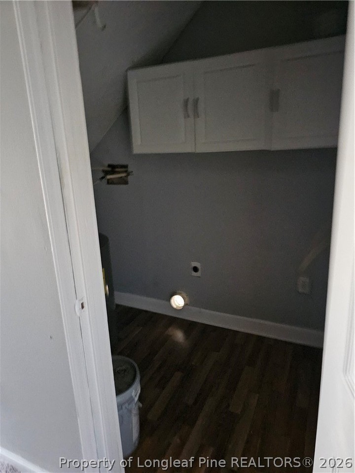 5806 Aftonshire Dr - Photo 4 of 9