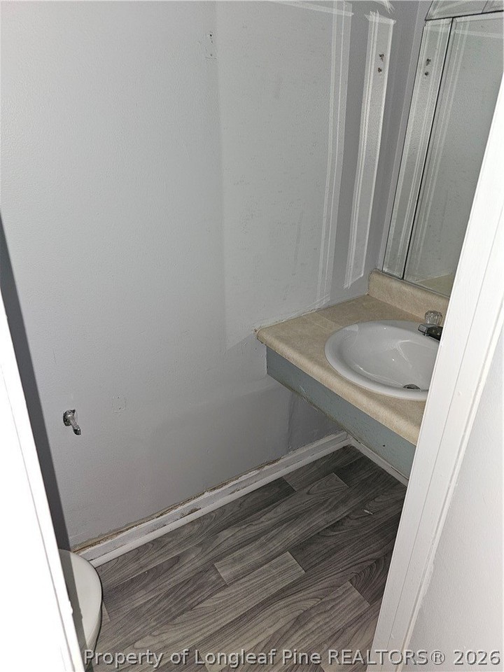 5806 Aftonshire Dr - Photo 5 of 9