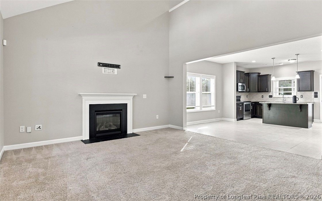 939 Montrose Rd - Photo 6 of 10