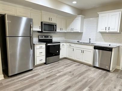 140 Sw 8th St #1 - Photo 4 of 12