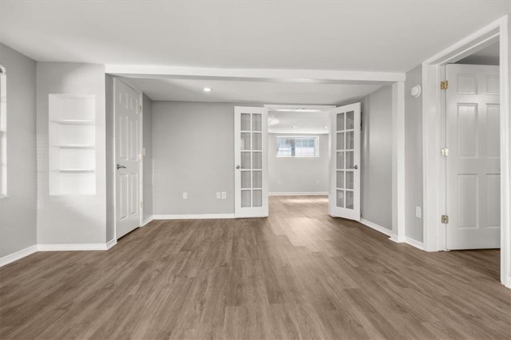 785 Ashland Ave Ne #B - Photo 5 of 20
