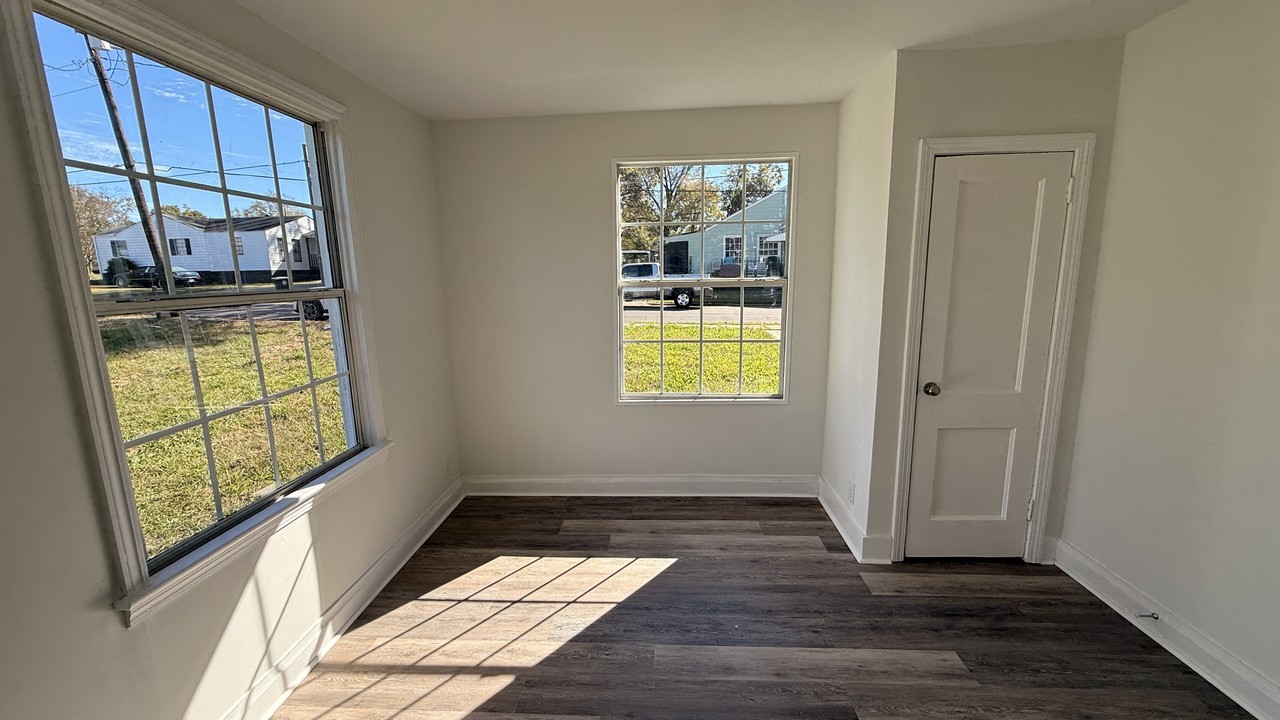 2526 Lee Ave Sw #1 - Photo 5 of 8