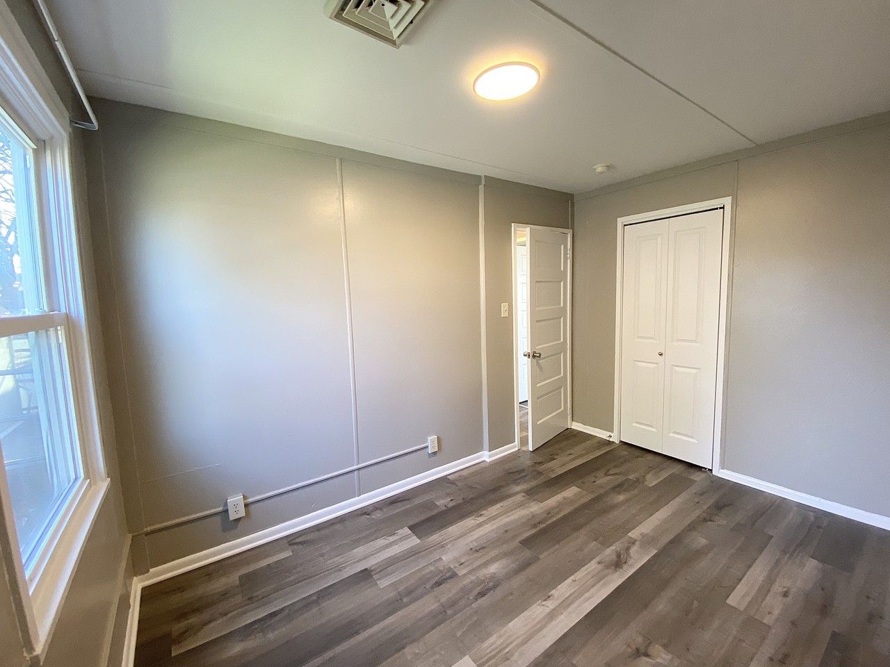 6 Hemlock Cir #6 - Photo 7 of 18