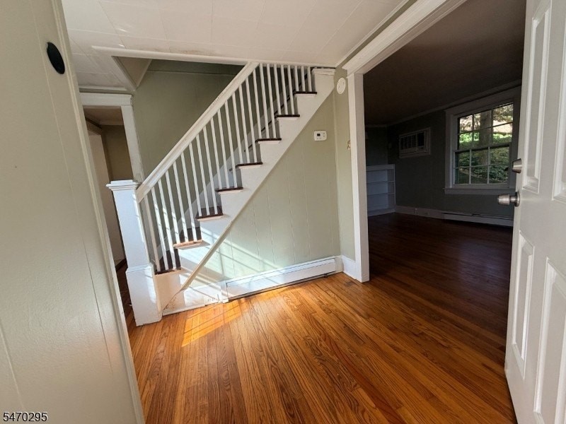 443 Mount Kemble Ave - Photo 4 of 13