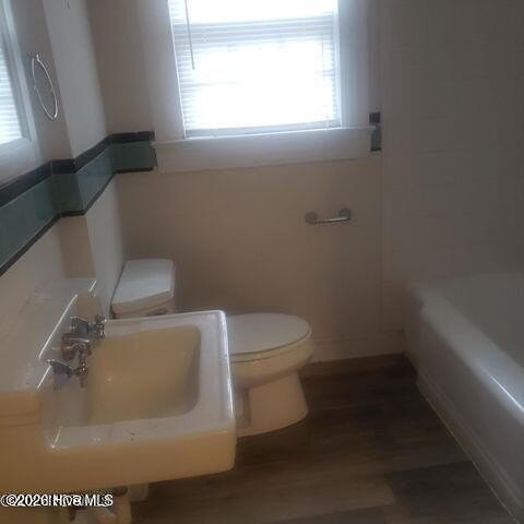 1905 E 3rd St - Photo 7 of 7