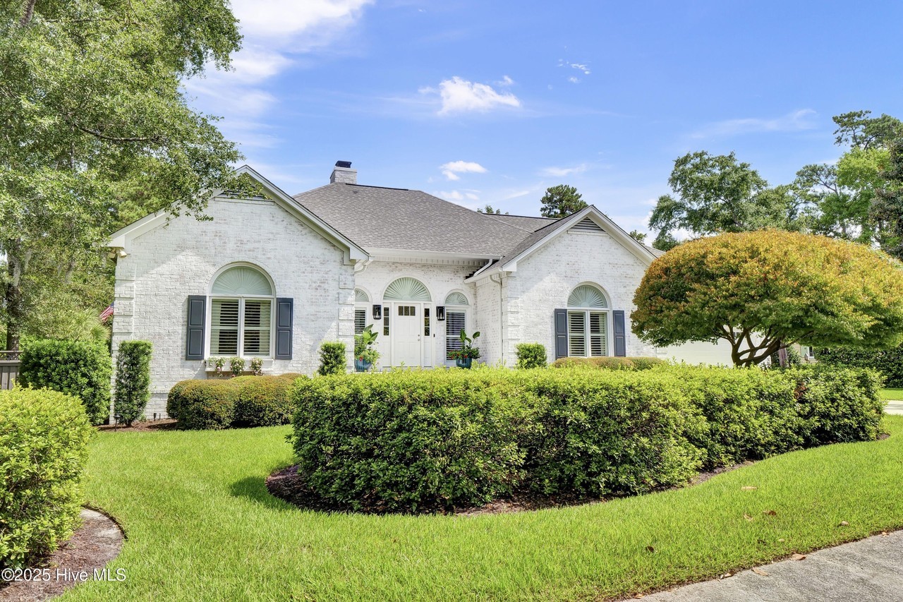 6401 Guy Ct - Photo 2 of 50