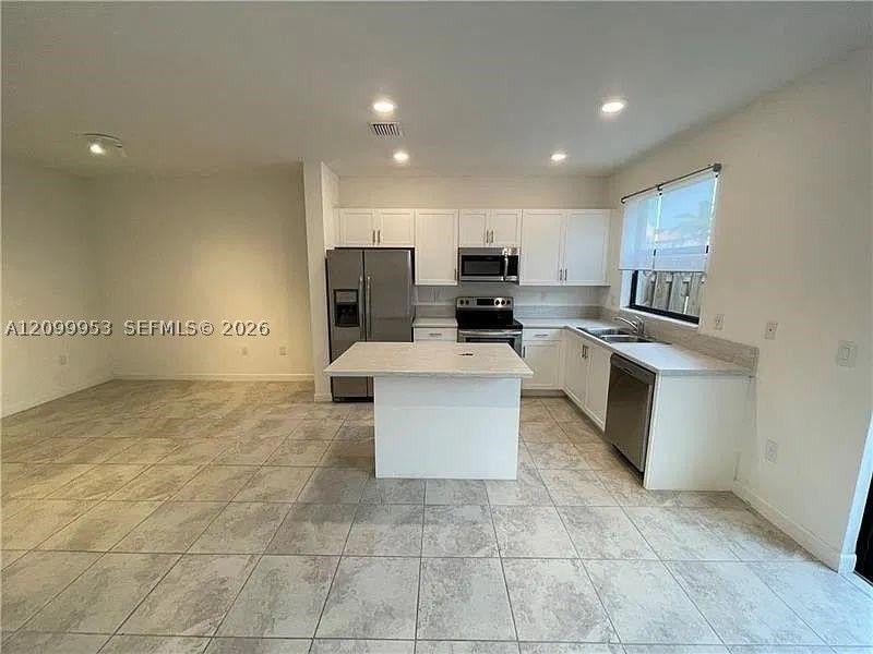 366 Ne 208th Ter #366 - Photo 2 of 26
