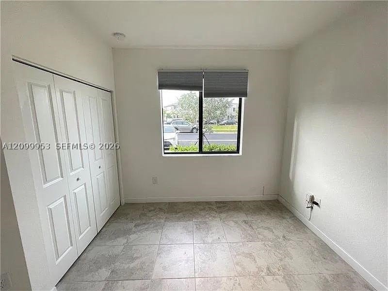 366 Ne 208th Ter #366 - Photo 4 of 26