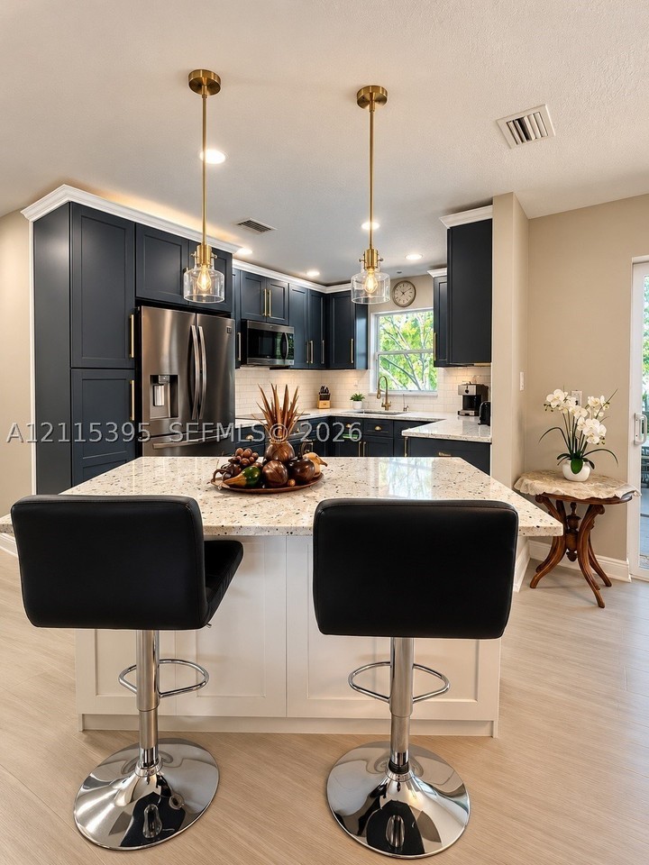 8528 Tourmaline Blvd #8528 - Photo 7 of 28