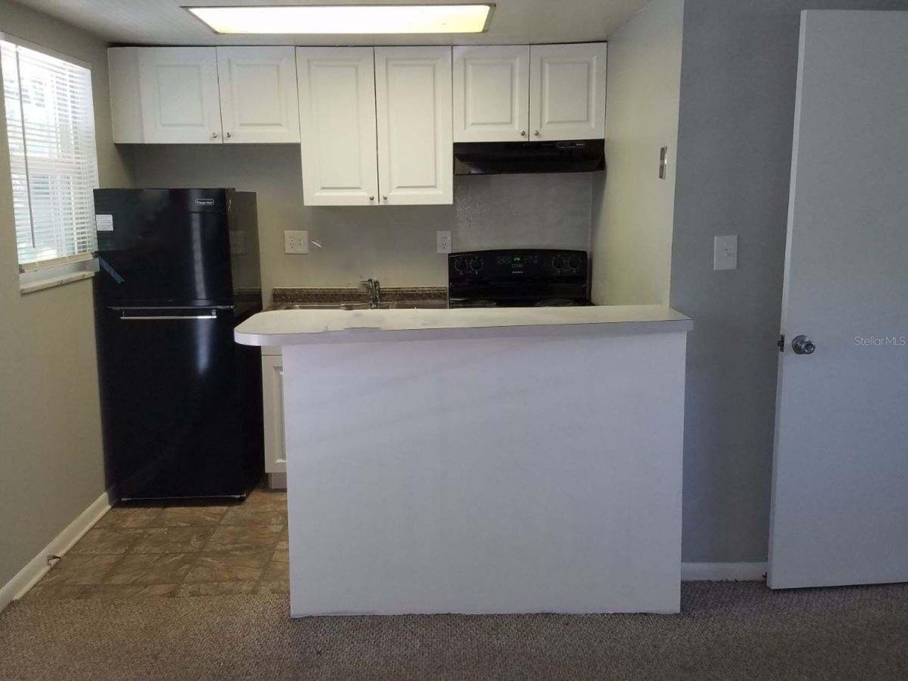 521 S Osceola Ave - Photo 4 of 8
