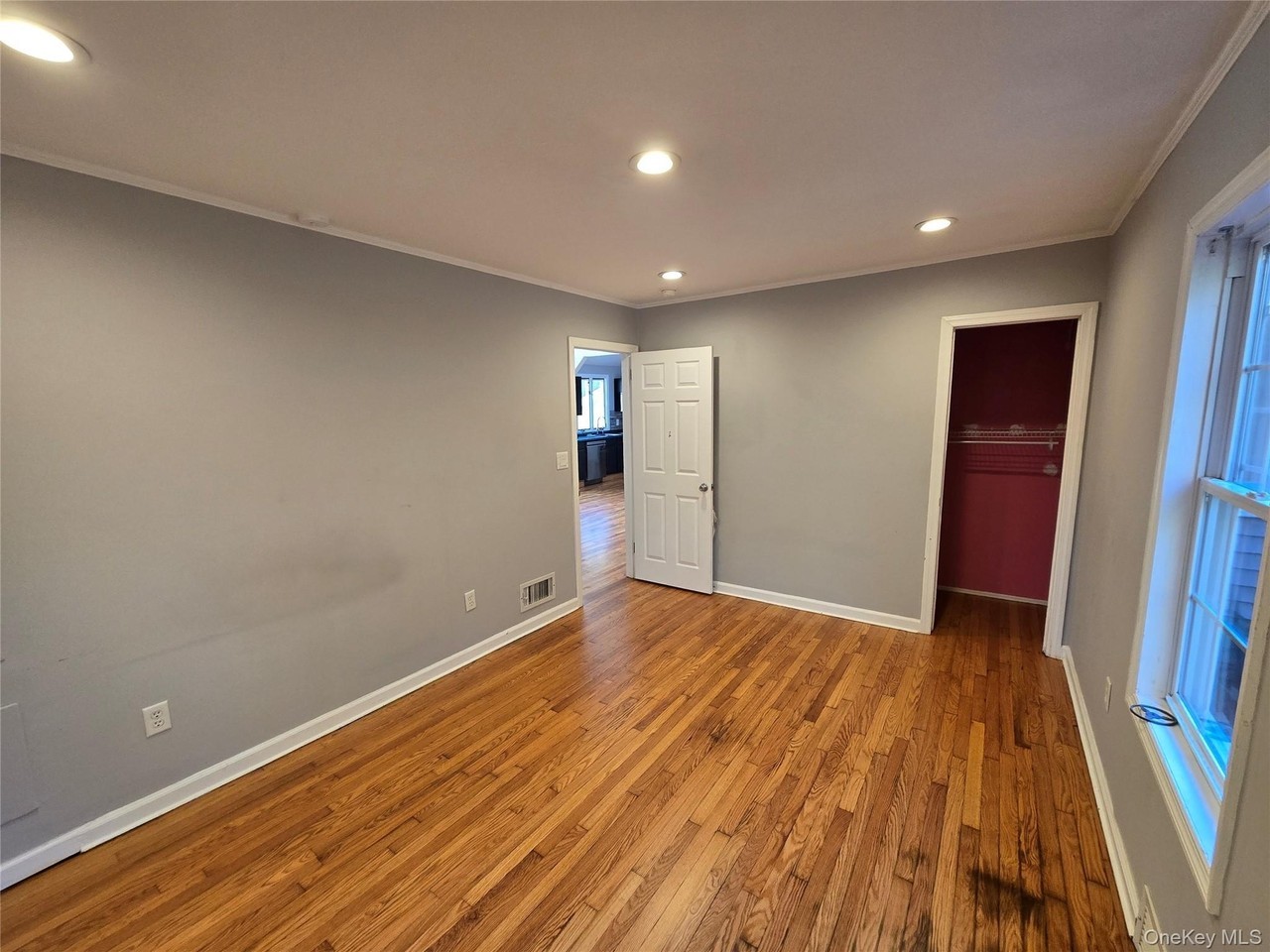 12 Ferguson Rd - Photo 7 of 18