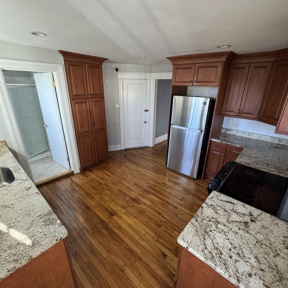 28 Sterling Rd #A - Photo 4 of 37