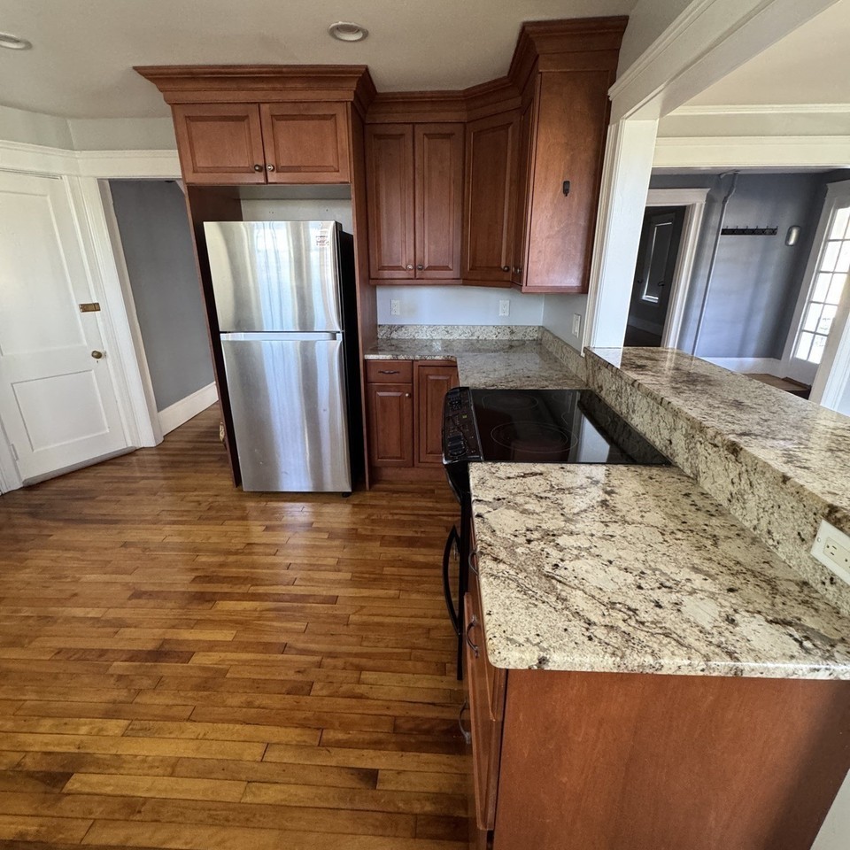 28 Sterling Rd #A - Photo 6 of 37